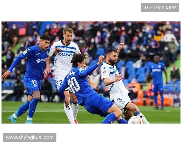 哈德斯菲尔德俱乐部崛起之路：从英格兰低级联赛到顶级舞台的挑战与机遇